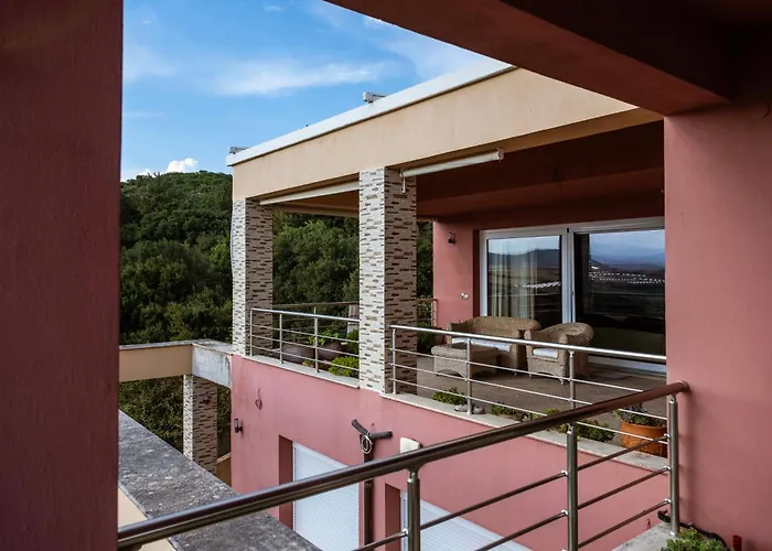 Villa Neraida *